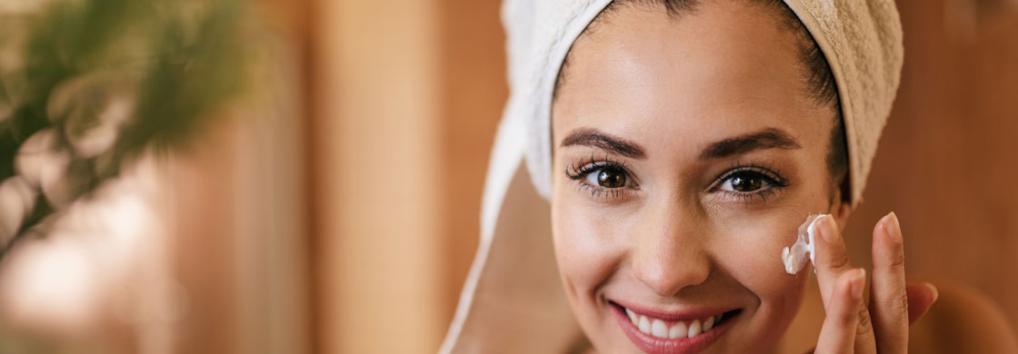 Pse duhet të shtosh në rutinën tënde një maskë nate?