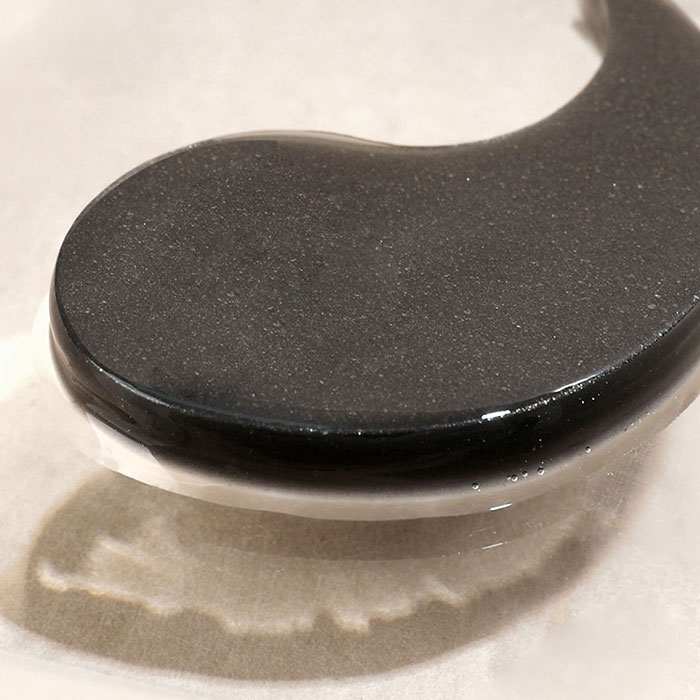 Mizon Black Pearl Eye Gel Patch