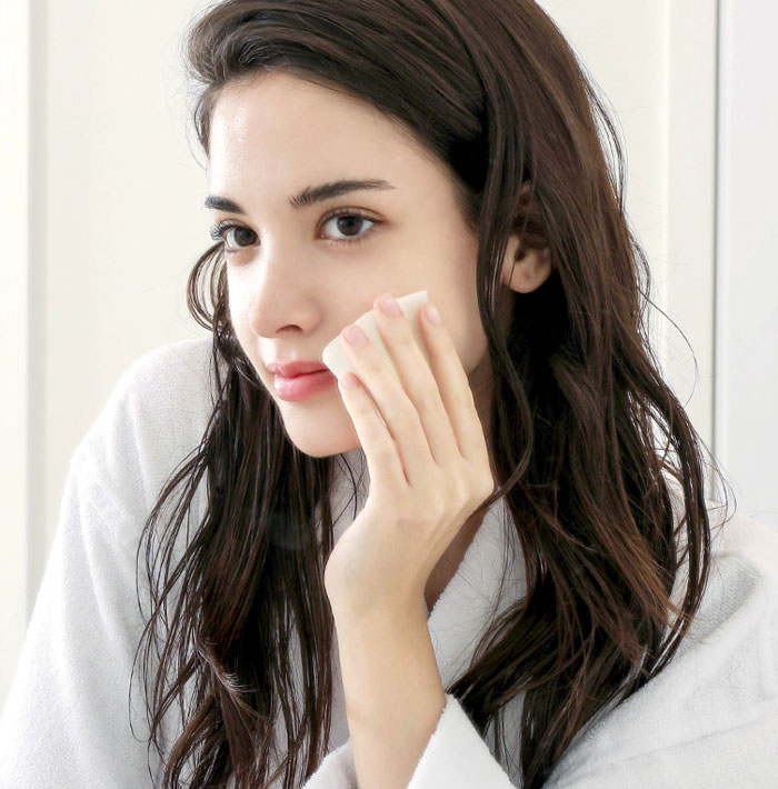 Village 11 Factory Skin Formula Toner C