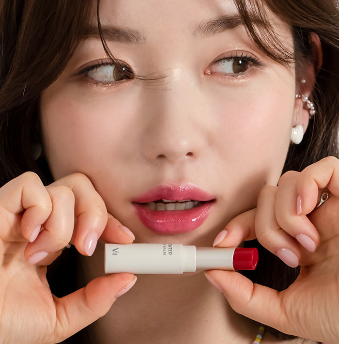 Village 11 Factory Plumpang Color Lip Balm