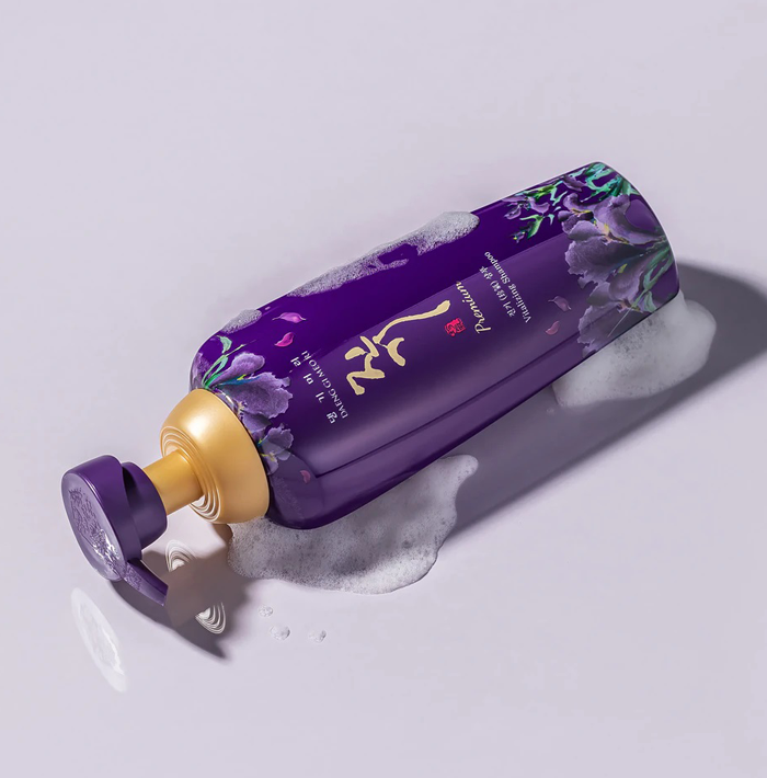 Daeng Gi Meo Ri Vitalizing Premium Shampoo