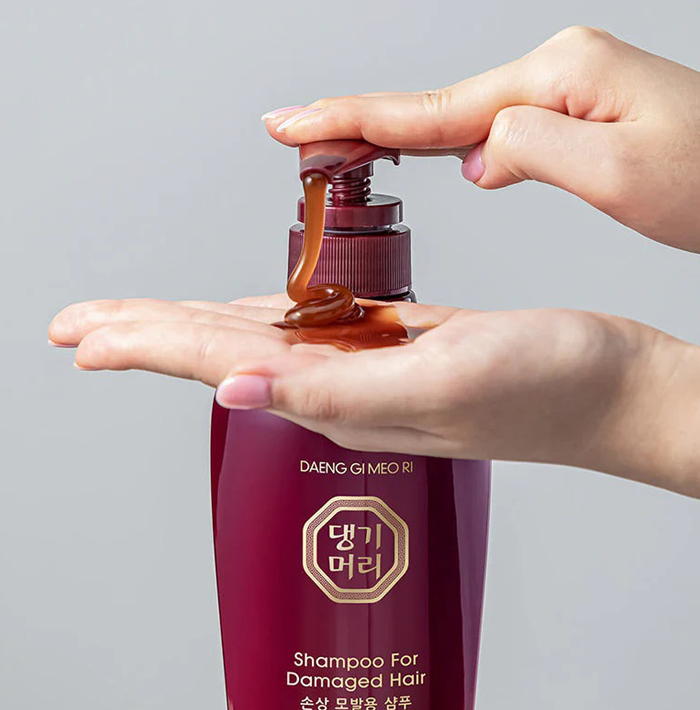 Daeng Gi Meo Ri Shampoo for Damaged hair alternate