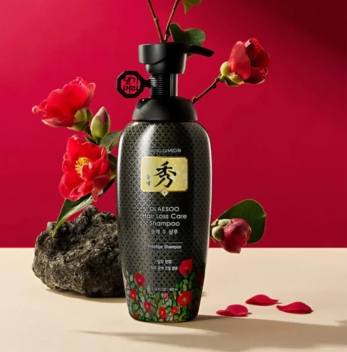 DAENG GI MEO RI Dlae Soo Hair Loss Care Shampoo - 400ml