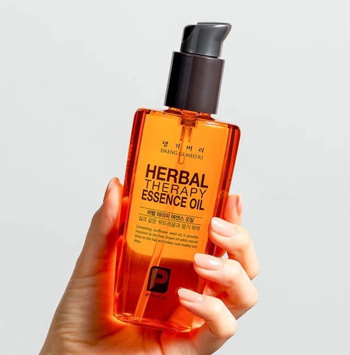DAENG GI MEO RI Honey Therapy Essence Hair Oil - 100ml
