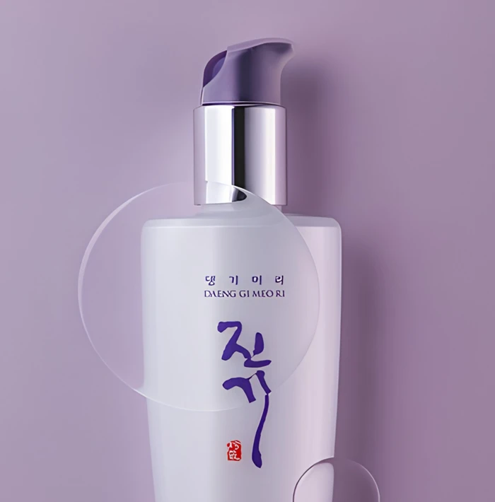 DAENG GI MEO RI Vitalizing Hair Serum - 140ml