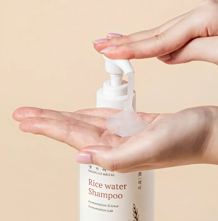 DAENG GI MEO RI Rice Water Shampoo - 400ml alternate