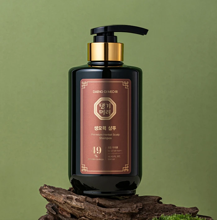 DAENG GI MEO RI Premium Herbal Scalp Shampoo - 500ml