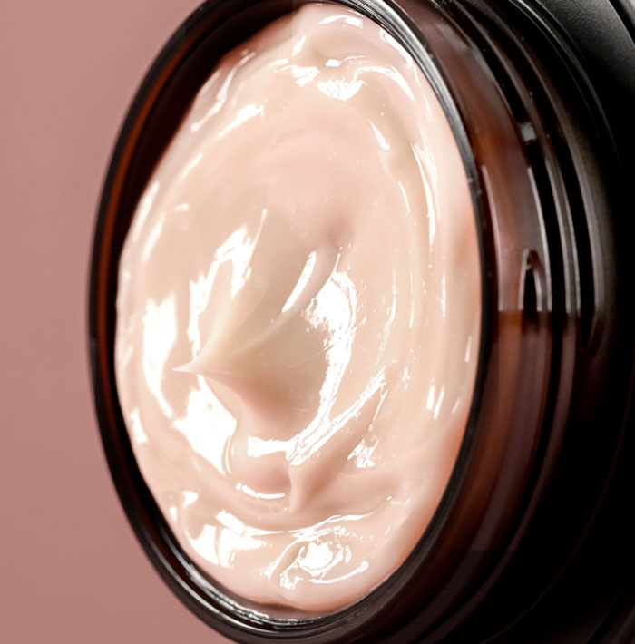 Village 11 Factory Miracle Youth Retinol Cream