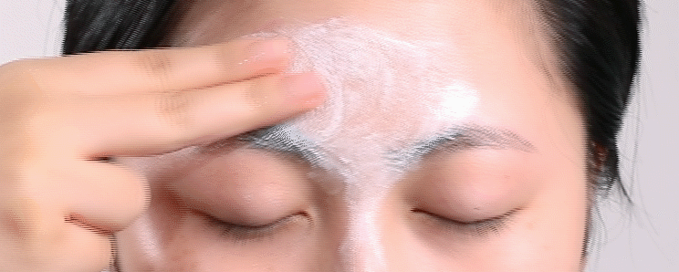 Collagen Milky Deep Cleansing Foam Face Using Gif